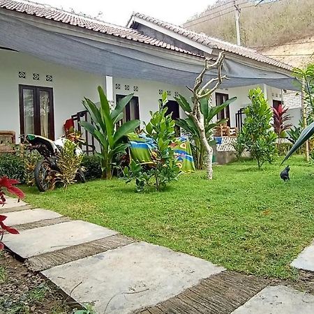 Ariata Arya Hostel Kuta  Exterior photo