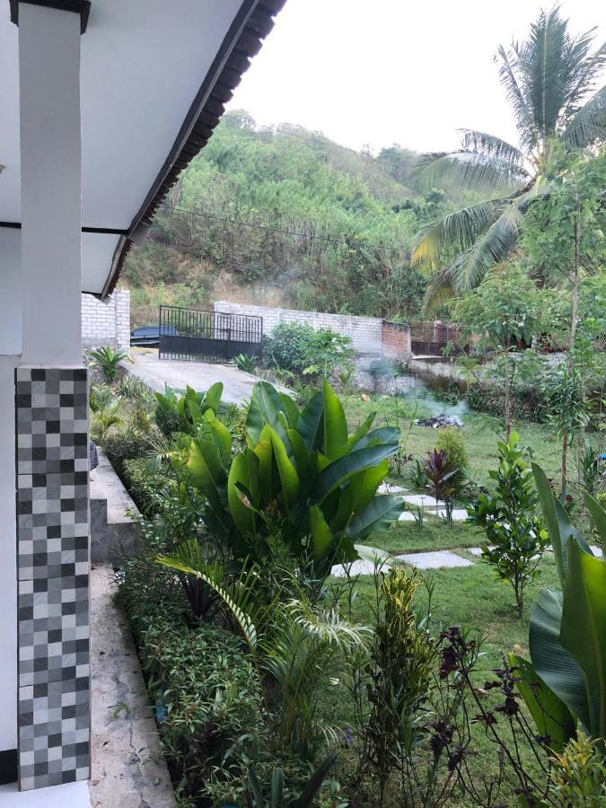 Ariata Arya Hostel Kuta  Exterior photo