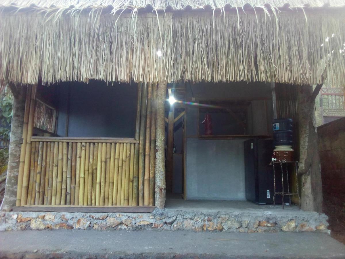 Ariata Arya Hostel Kuta  Exterior photo